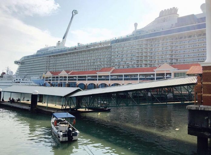 Penang Welcomes over 4,000 Guests on Billion-Dollar Smartship Ovation of the Seas’ Maiden Call